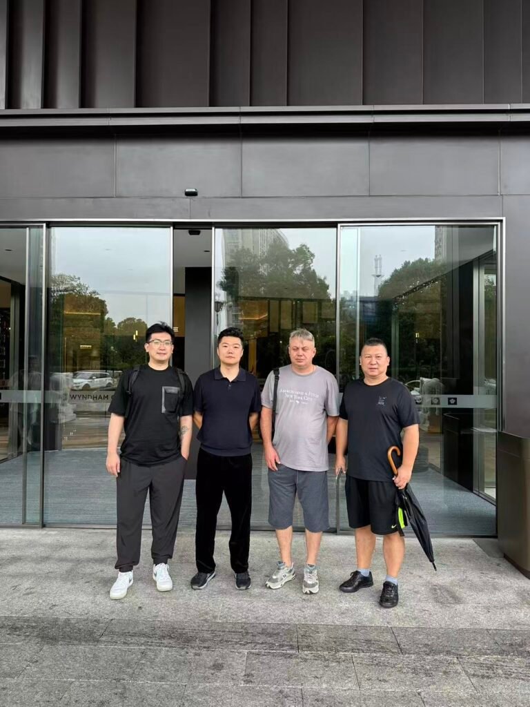 Russia Partnership in Glove Yarn Industry