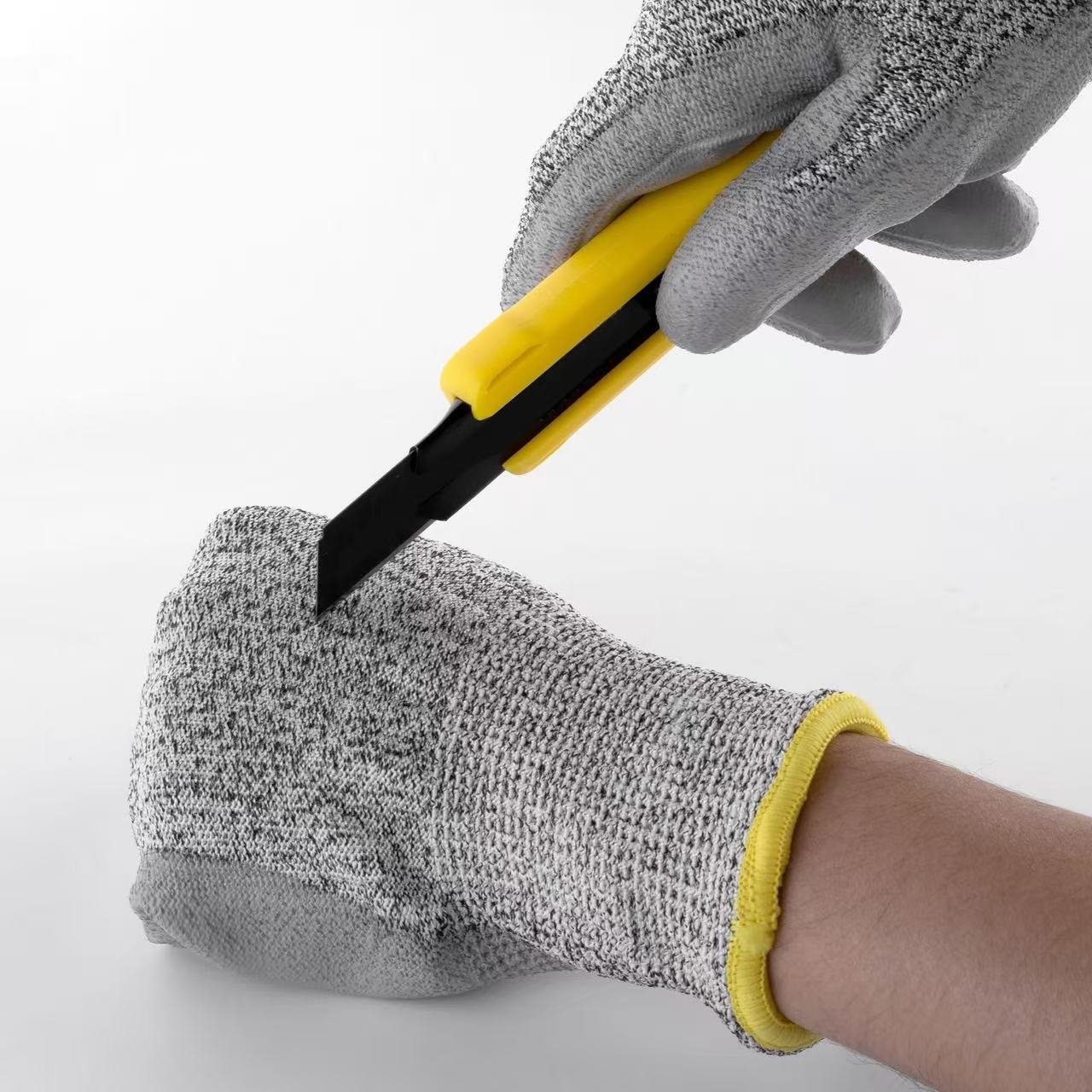 CUT RESISTANT YARN gloves